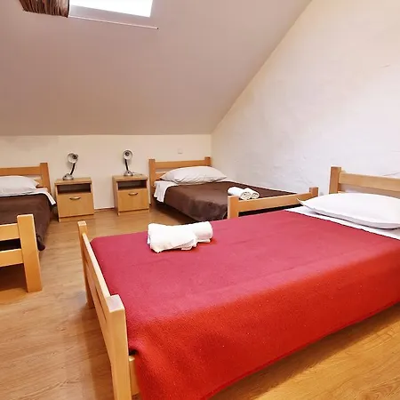 Central Square Apartment Split