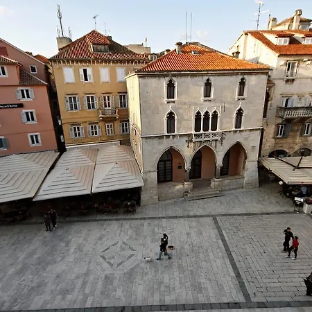 Central Square Split